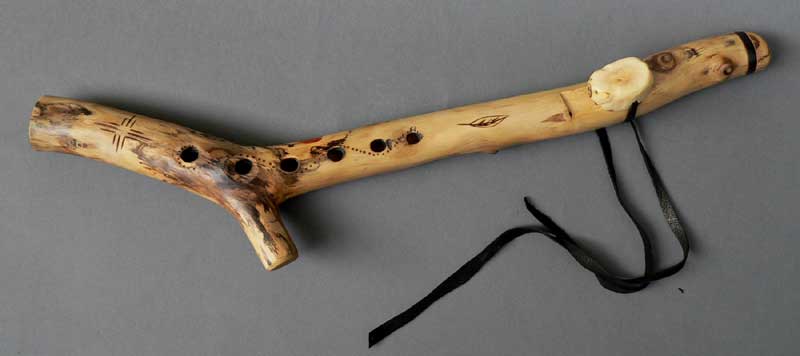 Peacock Magnolia Branch Flute